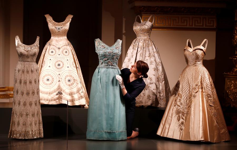 Fashion of Queen Elizabeth on exhibition in London