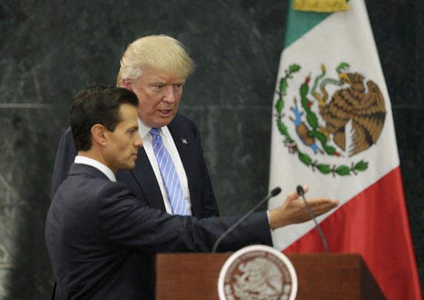 Mexico contradicts Trump on paying for border wall