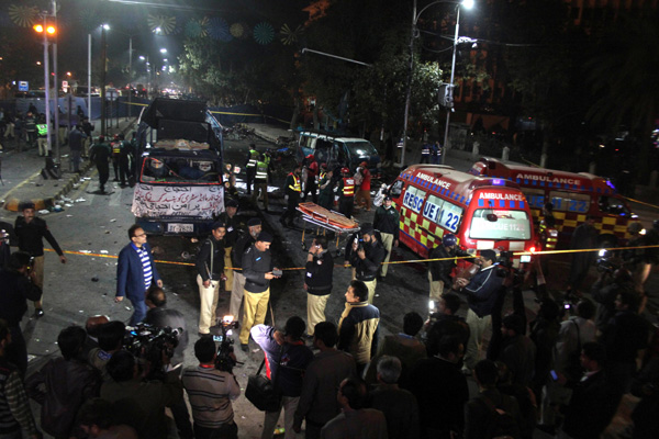 14 killed, 60 injured as suicide blast hits protestors in Pakistan's Lahore