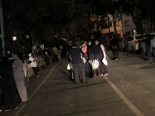 At least 9 killed in magnitude-8 quake in south Mexico
