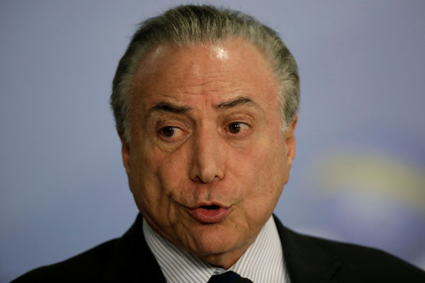Brazilian parliamentary commission rejects charges against Temer