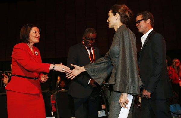 Angelina Jolie shines at summit against sexual violence