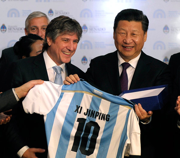 Xi gets Argentine welcome