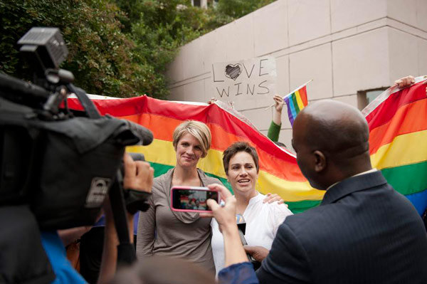 Alaska will issue marriage licenses to gay couples