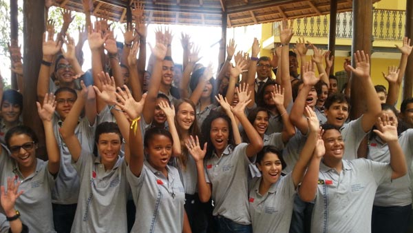 Brazil opens first bilingual high school