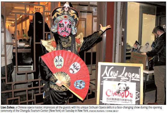 New Yorkers get taste of Chengdu food, opera